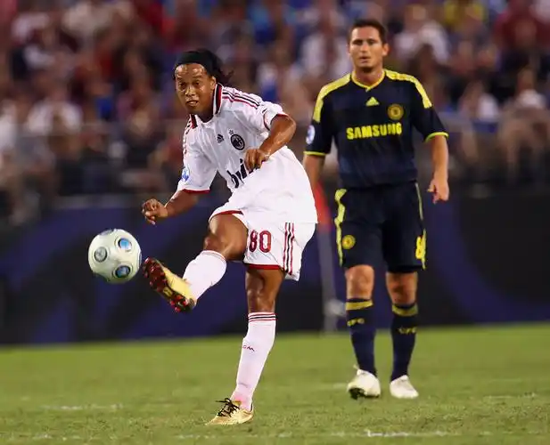 並非首發 並非首發